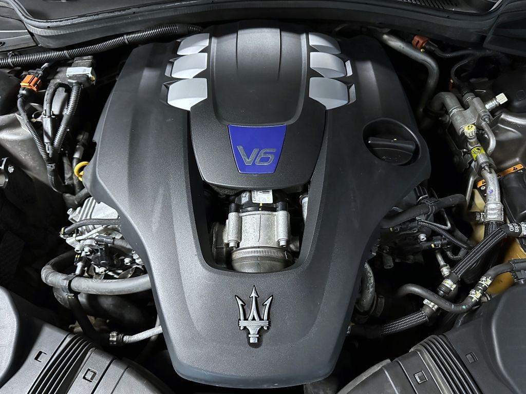 Maserati Ghibli 3.0 V6 Bi-turbo S Q4 (4x4) 430k AT8 ZF Granlusso, 07/2019