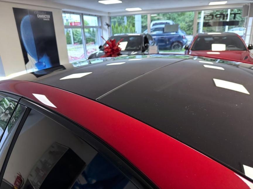 Alfa Romeo Giulia 2.0 T 280k AT8 ZF Q4 4x4 Veloce