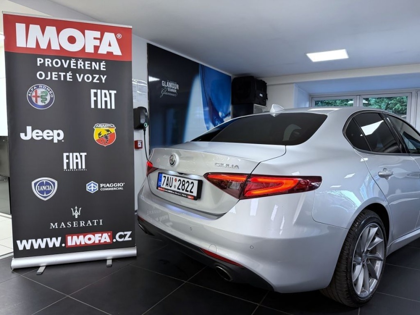 Alfa Romeo Giulia 2.0T 200k AT8 ZF Super
