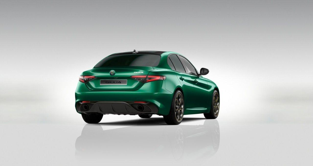 Alfa Romeo Giulia 2.0T 280k AT8 ZF Q4 4x4 Intensa *o417*