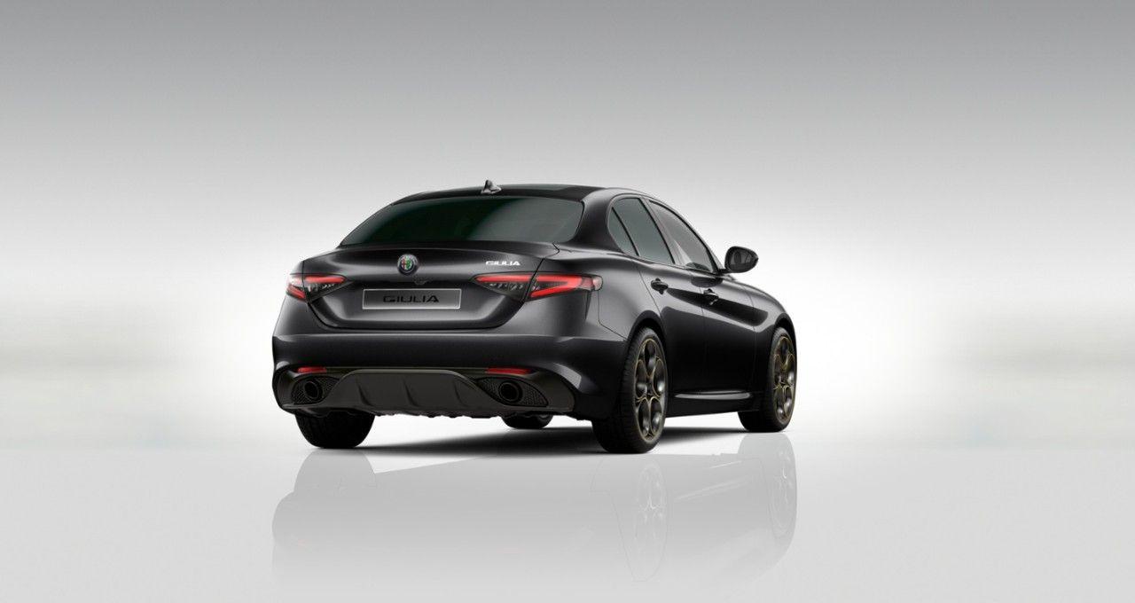 Alfa Romeo Giulia 2.0T 280k AT8 ZF Q4 4x4 Intensa *o509*
