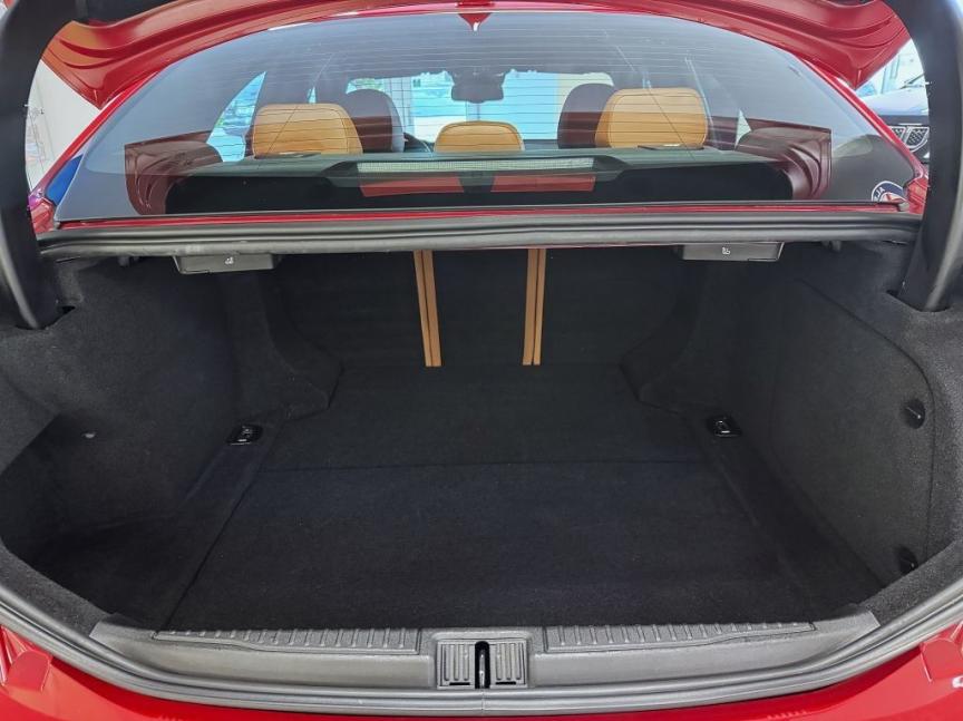 Alfa Romeo Giulia 2.0T 280k AT8 ZF Q4 4x4 TI
