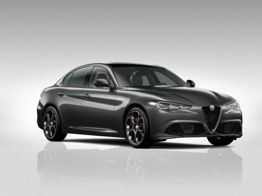 Alfa Romeo Giulia 2.0T 280k AT8 ZF Q4 4x4 Veloce *063*