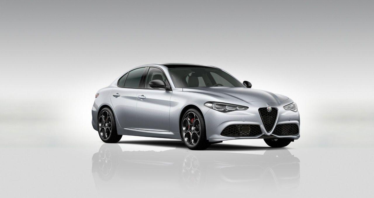 Alfa Romeo Giulia 2.0T 280k AT8 ZF Q4 4x4 Veloce *o224*