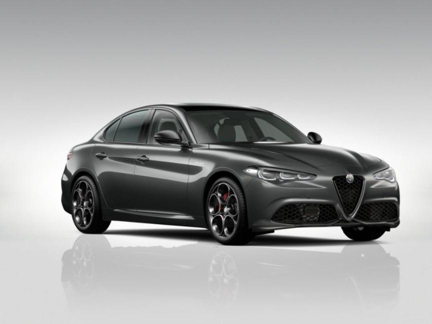 Alfa Romeo Giulia 2.0T 280k AT8 ZF Q4 4x4 Veloce *o960*