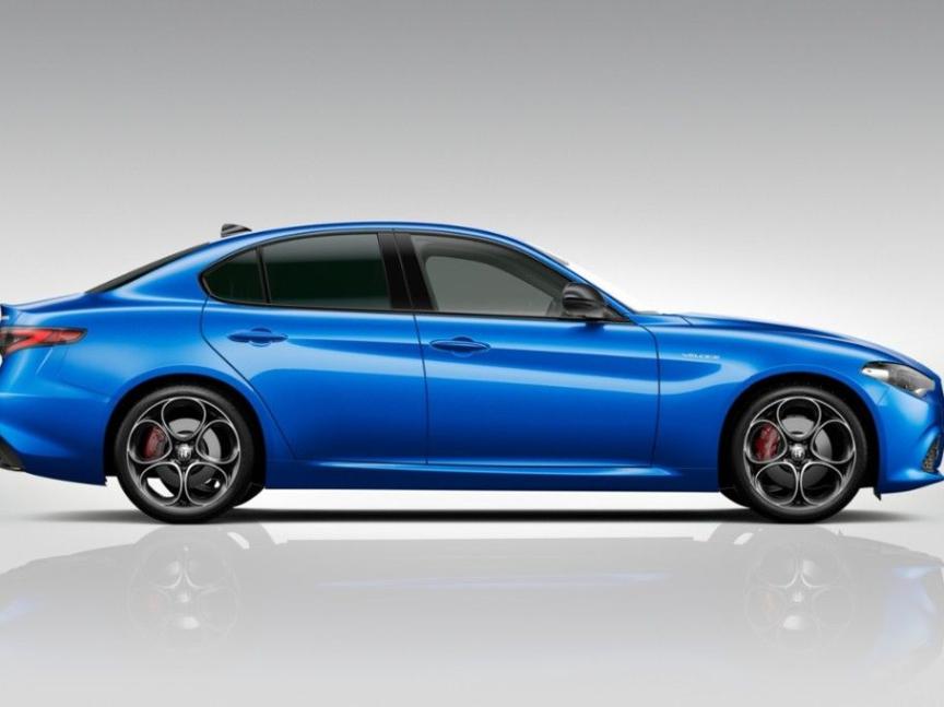 Alfa Romeo Giulia 2.0T 280k AT8 ZF Q4 4x4 Veloce *o961*