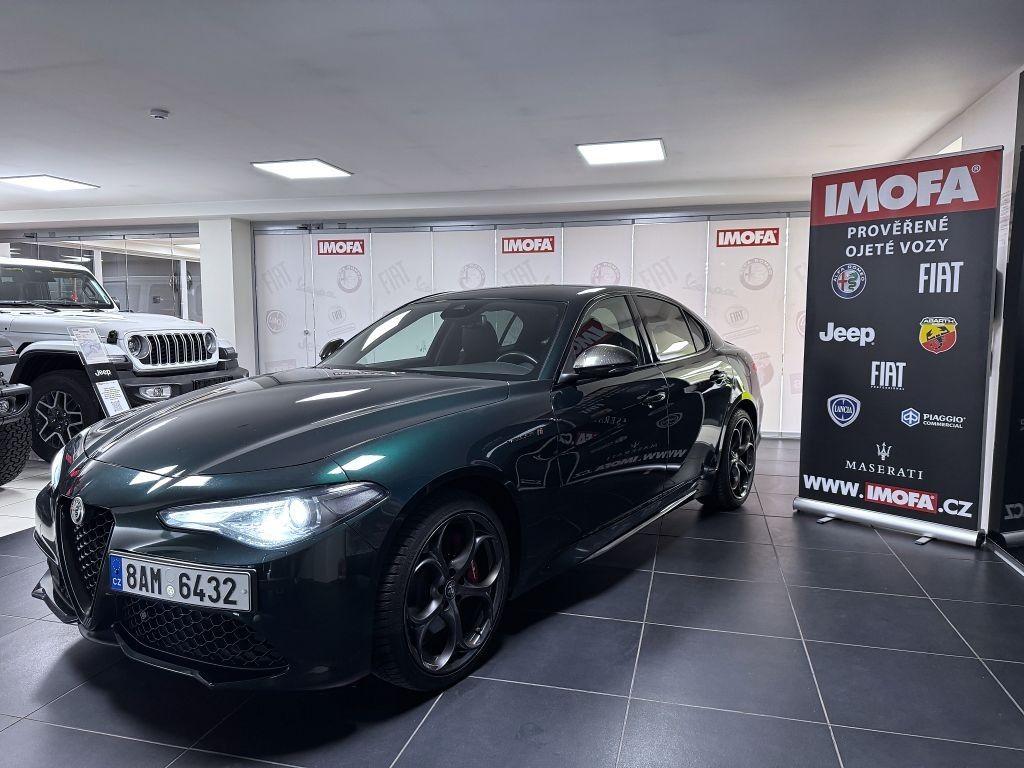 Alfa Romeo Giulia 2.0T 280k AT8 ZF Q4 4x4 Veloce TI, reg. 02/2021