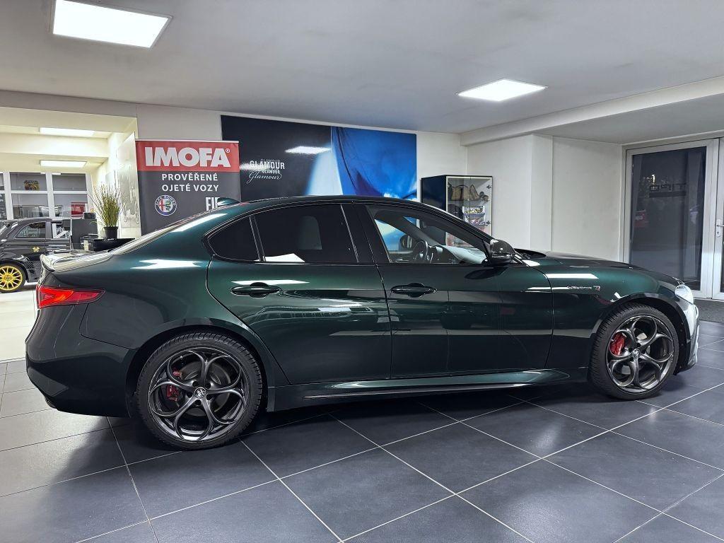 Alfa Romeo Giulia 2.0T 280k AT8 ZF Q4 4x4 Veloce TI, reg. 02/2021