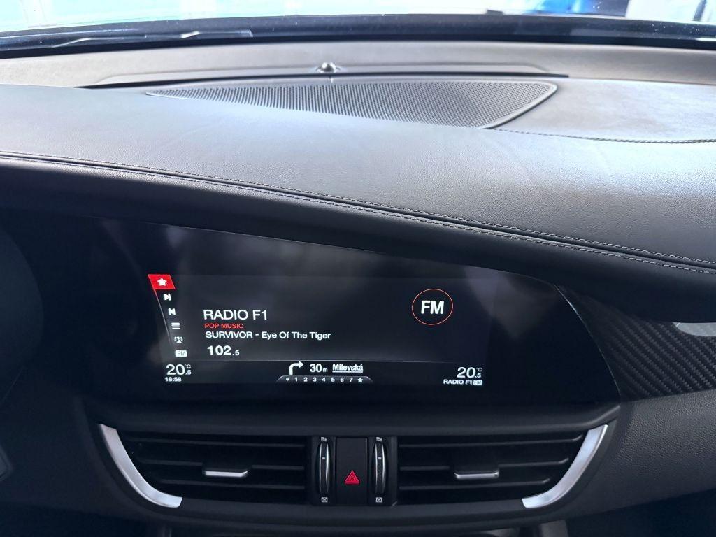 Alfa Romeo Giulia 2.0T 280k AT8 ZF Q4 4x4 Veloce TI, reg. 04/2019