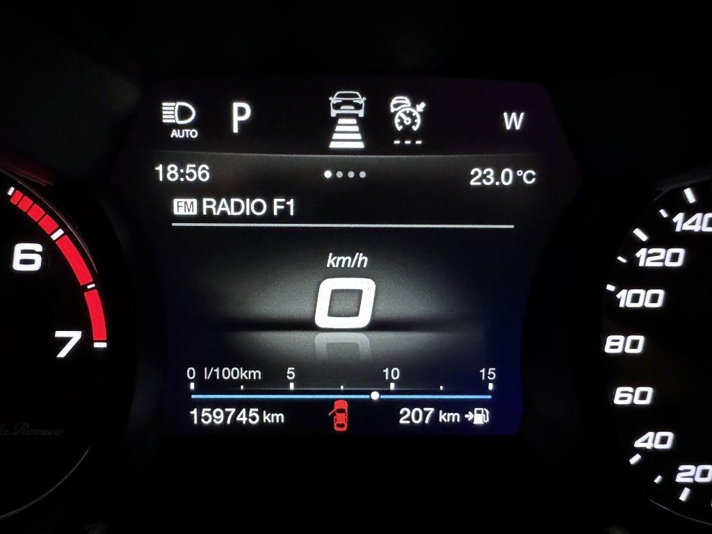 Alfa Romeo Giulia 2.0T 280k AT8 ZF Q4 4x4 Veloce TI, reg. 04/2019