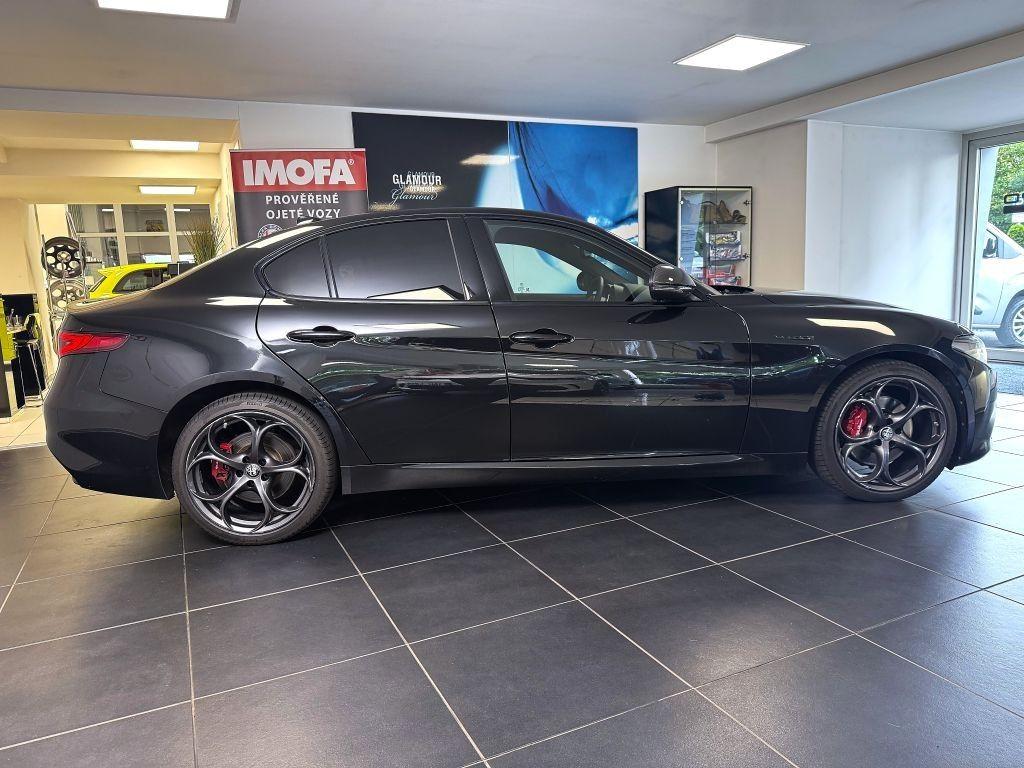 Alfa Romeo Giulia 2.0T 280k AT8 ZF Q4 4x4 Veloce TI, reg. 04/2019