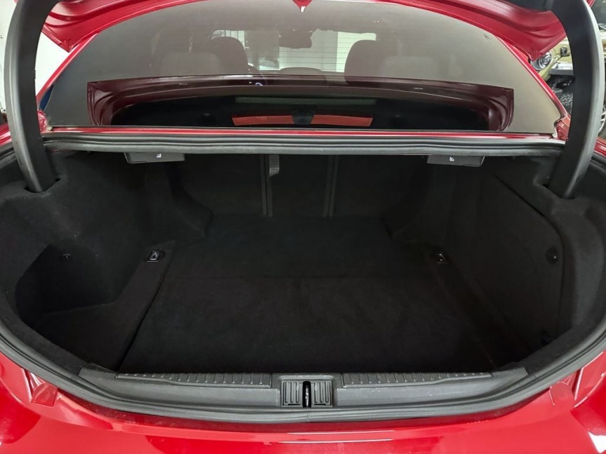 Alfa Romeo Giulia 2.0T 280k AT8 ZF Q4 4x4 Veloce TI