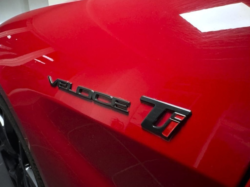 Alfa Romeo Giulia 2.0T 280k AT8 ZF Q4 4x4 Veloce TI