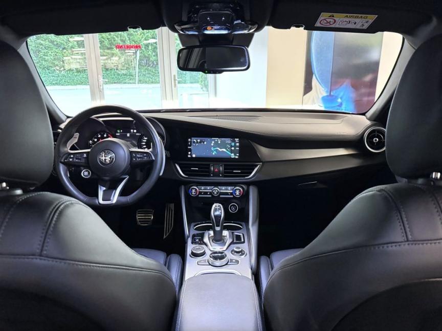 Alfa Romeo Giulia 2.0T 280k AT8 ZF Q4 4x4 Veloce