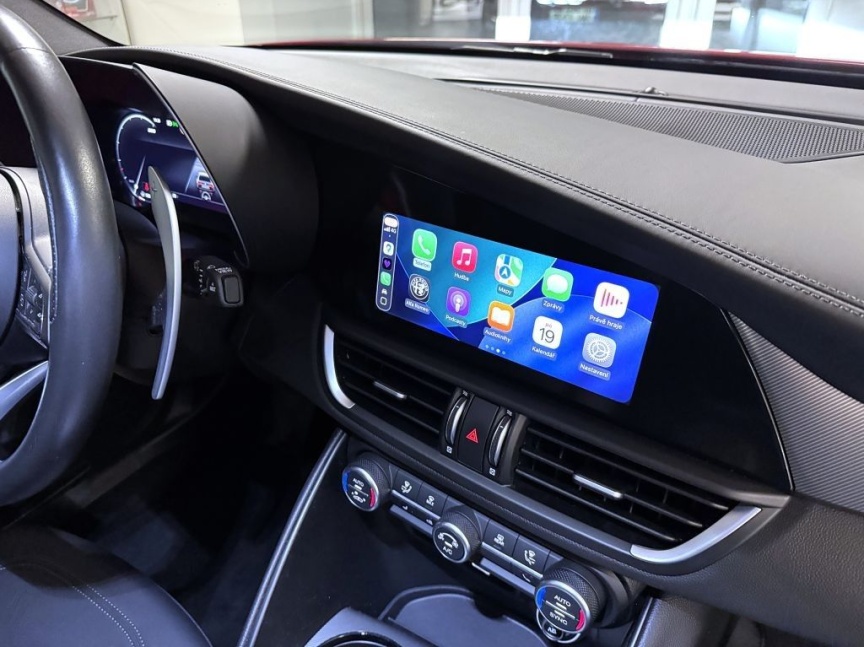 Alfa Romeo Giulia 2.0T 280k AT8 ZF Q4 4x4 Veloce