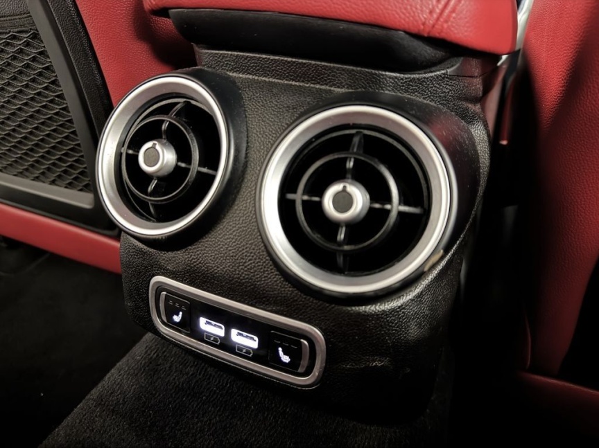 Alfa Romeo Giulia 2.0T 280k AT8 ZF Q4 4x4 Veloce