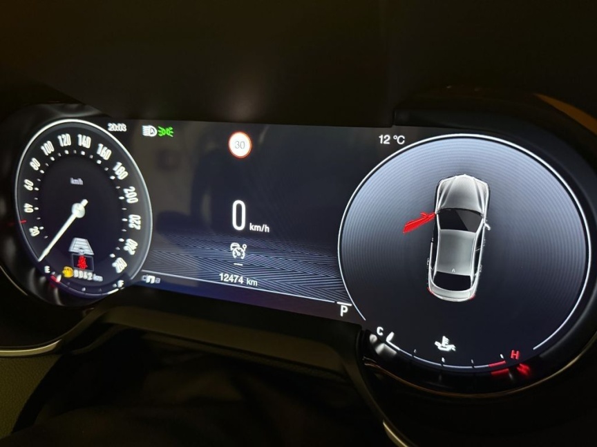 Alfa Romeo Giulia 2.0T 280k AT8 ZF Q4 4x4 Veloce