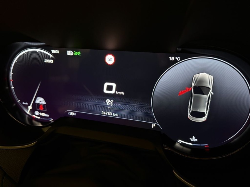 Alfa Romeo Giulia 2.0T 280k AT8 ZF Q4 4x4 Veloce