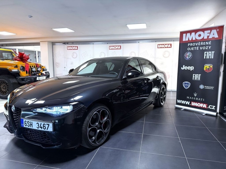 Alfa Romeo Giulia 2.0T 280k AT8 ZF Q4 4x4 Veloce