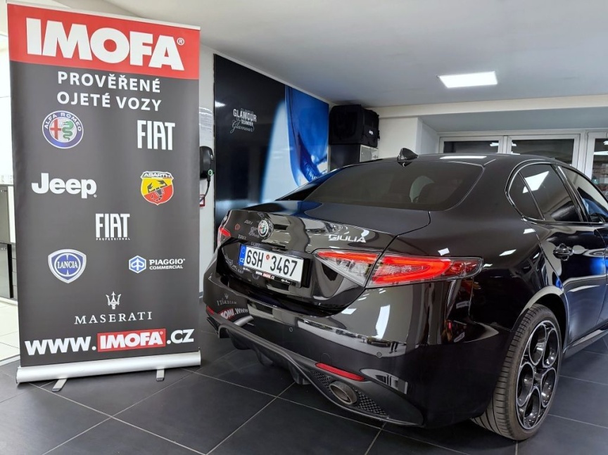 Alfa Romeo Giulia 2.0T 280k AT8 ZF Q4 4x4 Veloce