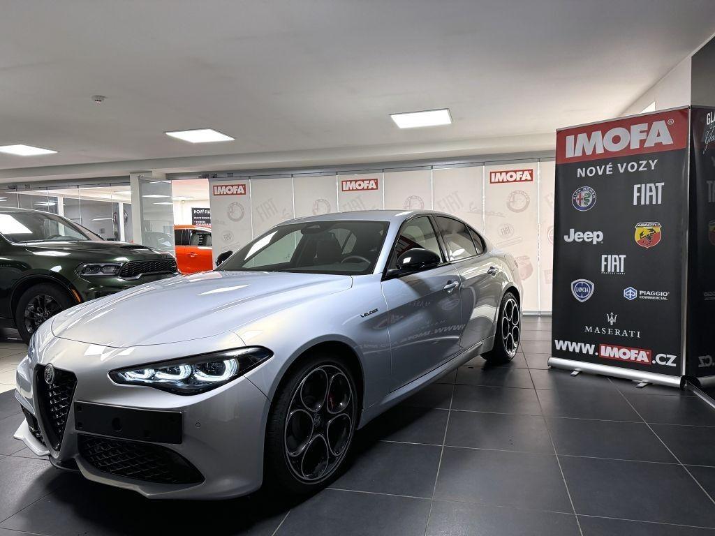 Alfa Romeo Giulia 2.2 JTDm 160k AT8 ZF Sprint VELOCE PACK *967*