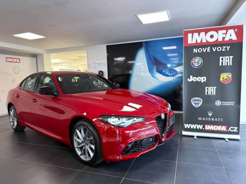 Alfa Romeo Giulia 2.2 JTDm 210k AT8 ZF Q4 4x4 Business Edition *948*