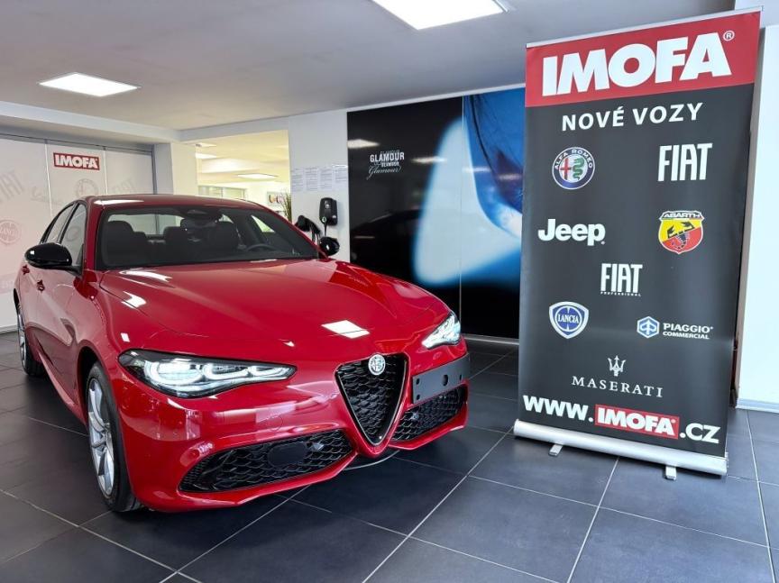 Alfa Romeo Giulia 2.2 JTDm 210k AT8 ZF Q4 4x4 Business Edition *948*