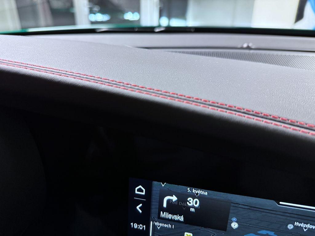 Alfa Romeo Giulia 2.2 JTDm 210k AT8 ZF Q4 4x4 Tributo *425*