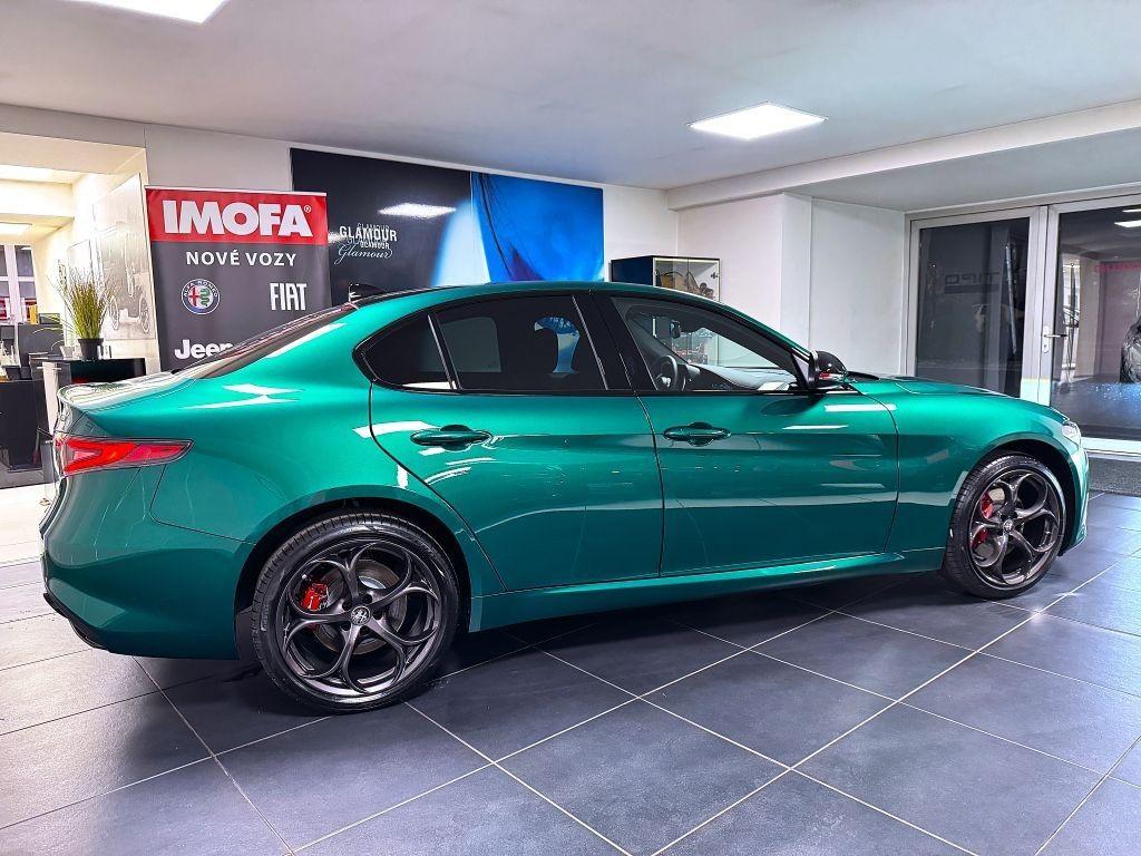 Alfa Romeo Giulia 2.2 JTDm 210k AT8 ZF Q4 4x4 Tributo *425*