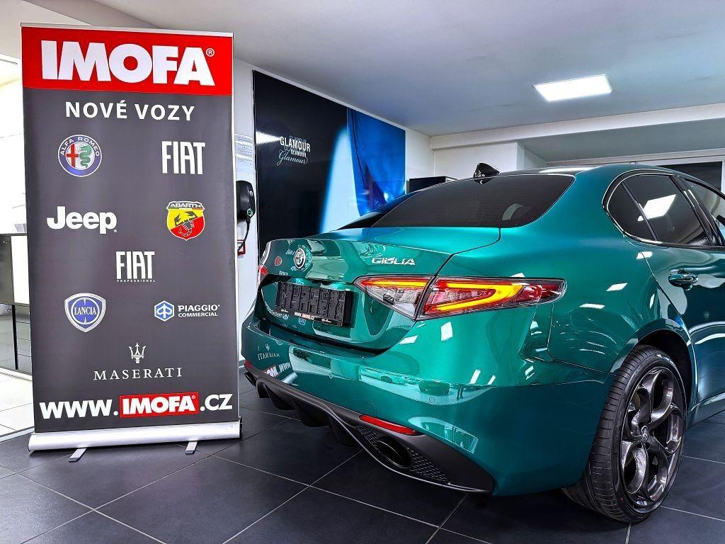 Alfa Romeo Giulia 2.2 JTDm 210k AT8 ZF Q4 4x4 Tributo *425*
