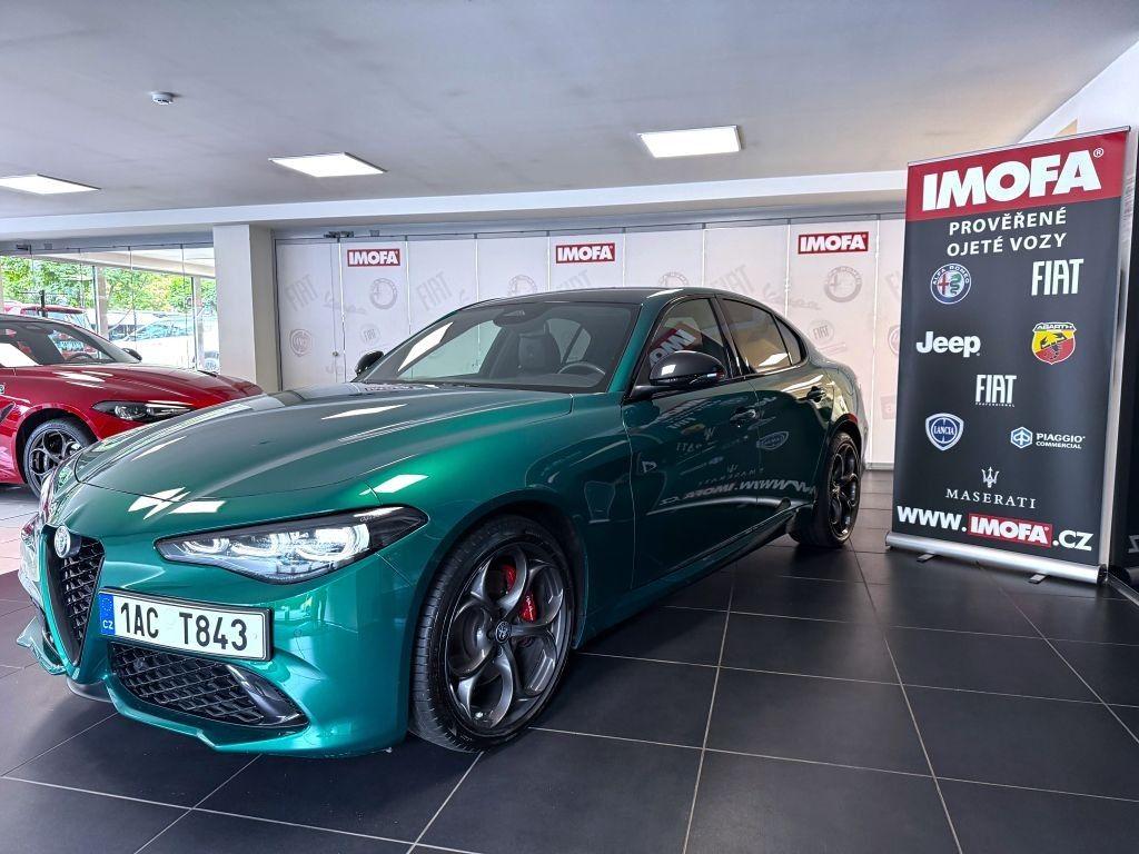 Alfa Romeo Giulia 2.2 JTDm 210k AT8 ZF Q4 4x4 Tributo, reg. 04/2024