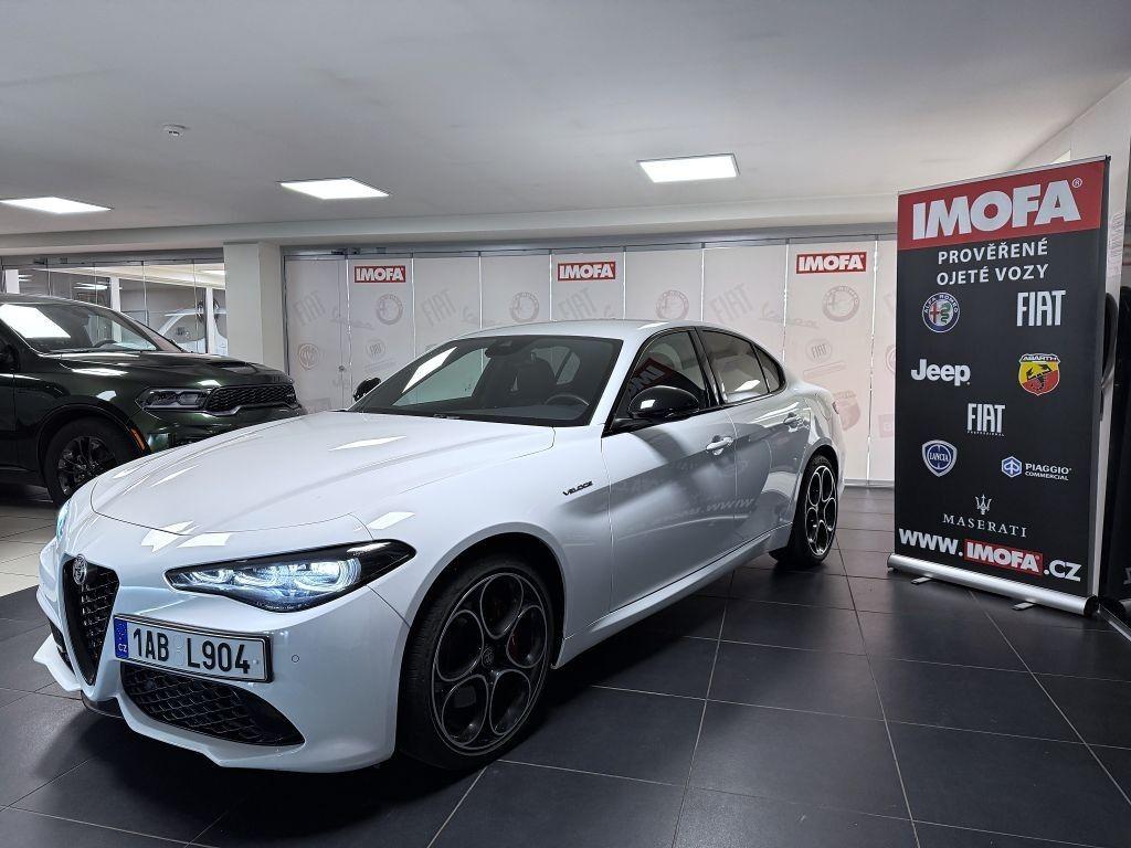 Alfa Romeo Giulia 2.2 JTDm 210k AT8 ZF Q4 4x4 Veloce, reg. 01/2024