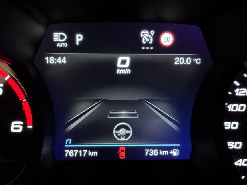 Alfa Romeo Giulia 2.2 JTDm 210k AT8 ZF Q4 4x4 Veloce