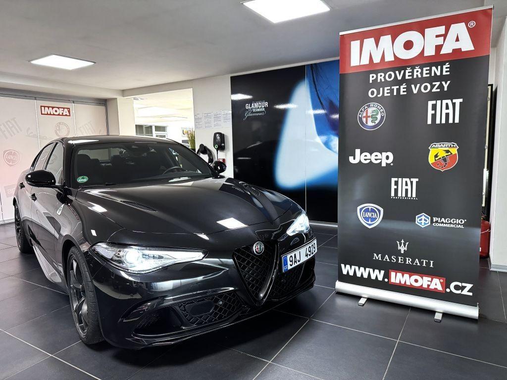 Alfa Romeo Giulia 2.9 V6 BiTurbo 510k AT8 ZF QV reg: 08/2022