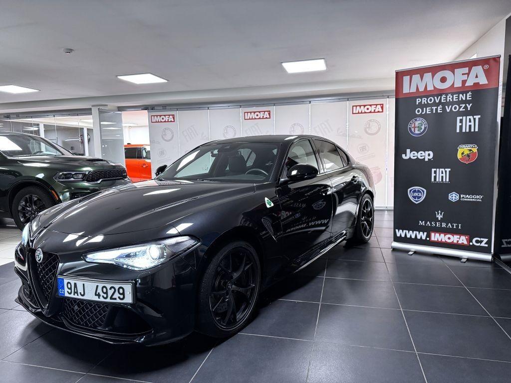 Alfa Romeo Giulia 2.9 V6 BiTurbo 510k AT8 ZF QV reg: 08/2022