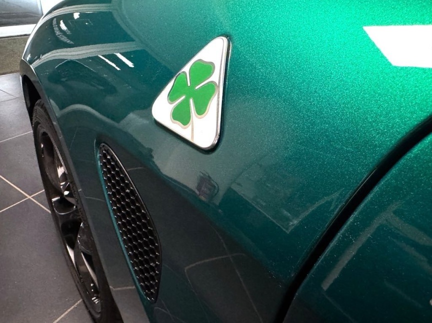 Alfa Romeo Giulia 2.9 V6 BiTurbo 520k QV Carbon Edition *494*