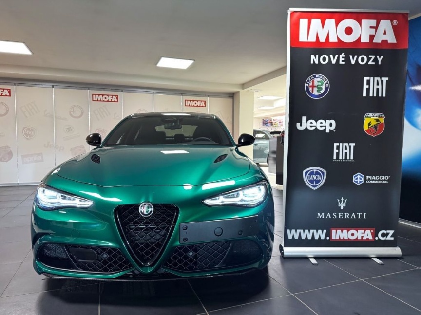 Alfa Romeo Giulia 2.9 V6 BiTurbo 520k QV Carbon Edition *582*