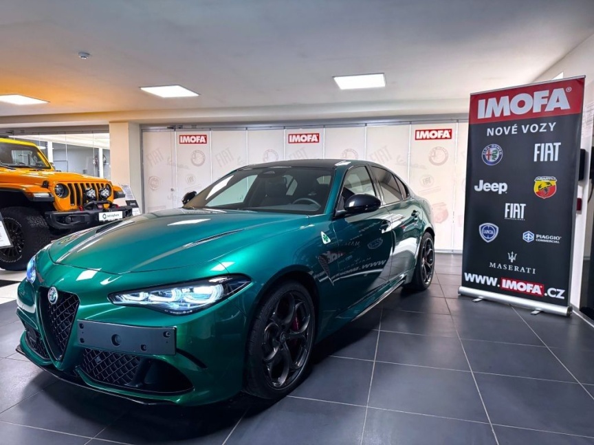 Alfa Romeo Giulia 2.9 V6 BiTurbo 520k QV Carbon Edition *582*