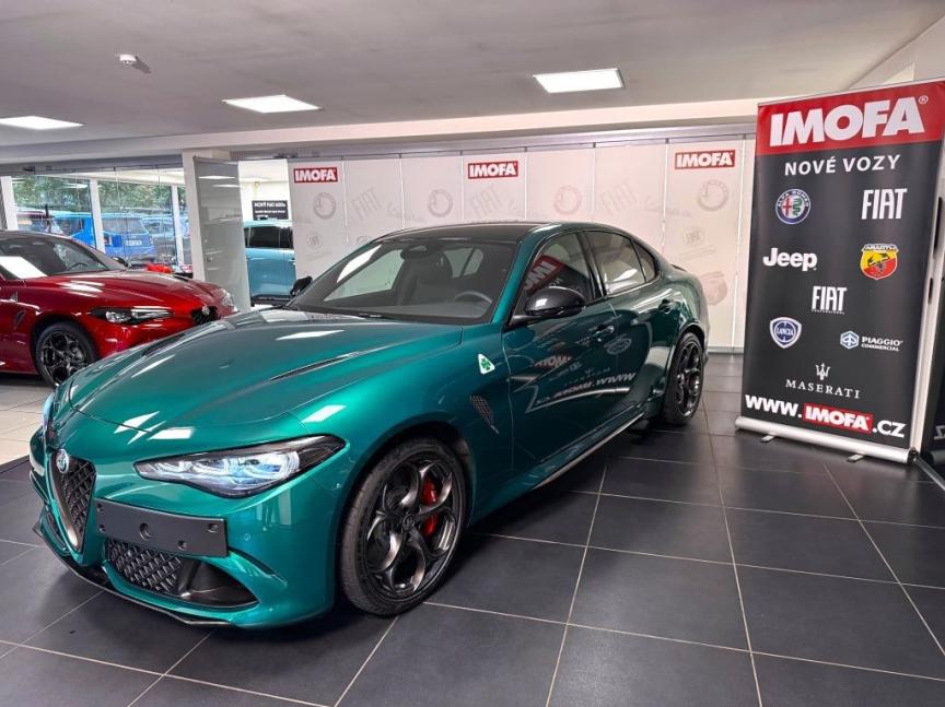 Alfa Romeo Giulia 2.9 V6 BiTurbo 520k QV Carbon Edition *892*