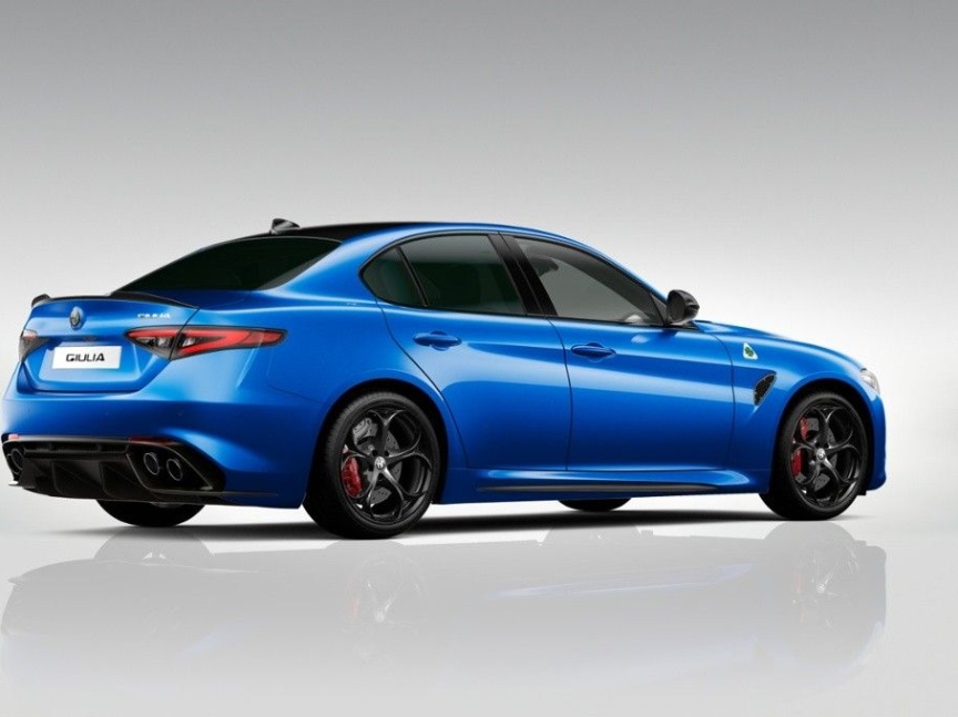 Alfa Romeo Giulia 2.9 V6 BiTurbo 520k QV Carbon Edition *ce3-11*