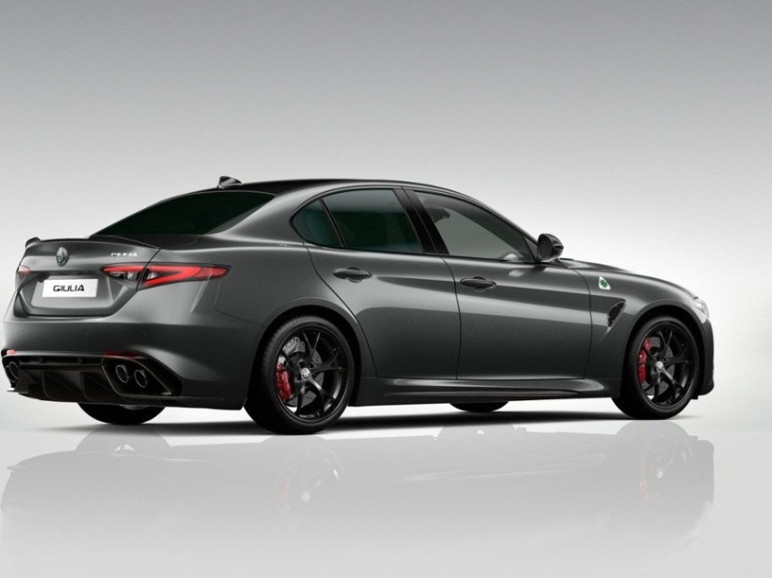 Alfa Romeo Giulia 2.9 V6 BiTurbo 520k QV Carbon Edition *ce3-12*