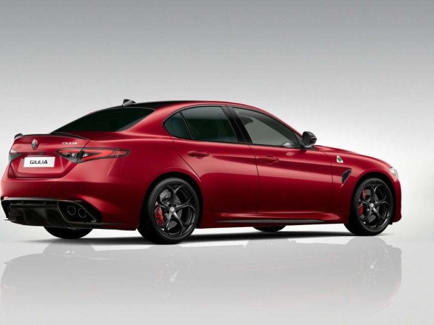 Alfa Romeo Giulia 2.9 V6 BiTurbo 520k QV Carbon Edition *ce3-9*