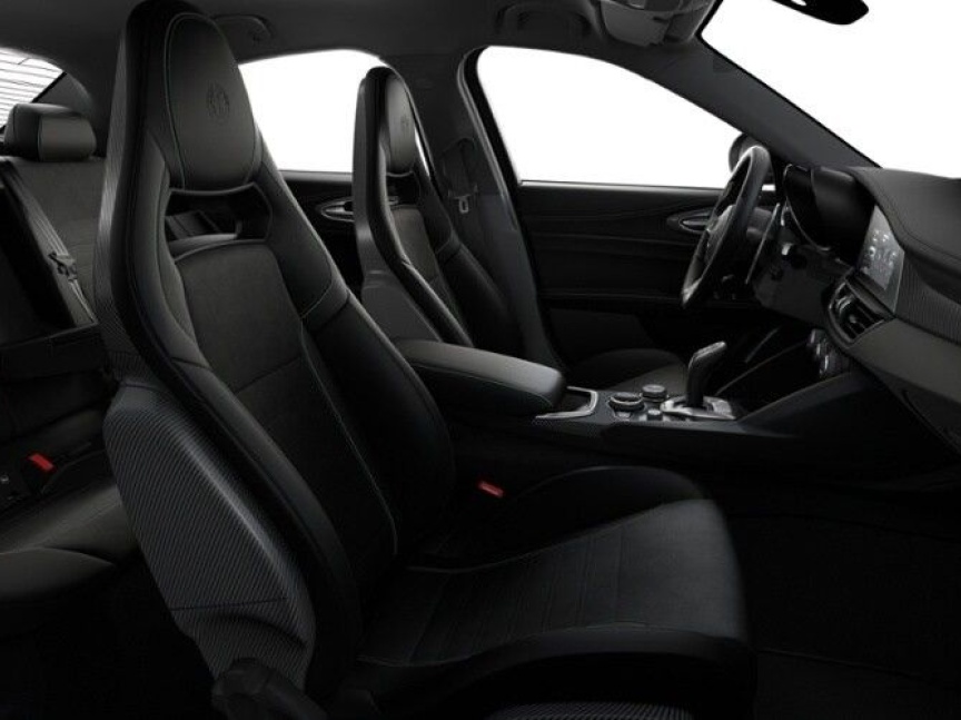 Alfa Romeo Giulia 2.9 V6 BiTurbo 520k QV Carbon Edition III *078*