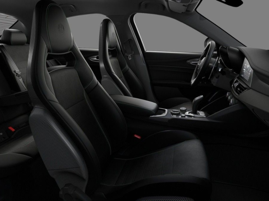Alfa Romeo Giulia 2.9 V6 BiTurbo 520k QV Carbon Edition III *284*