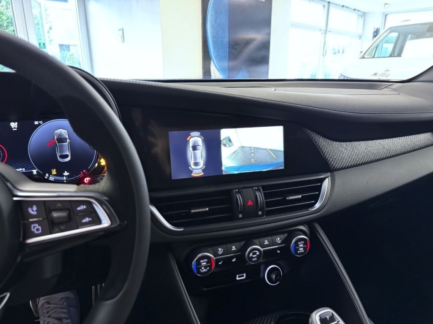 Alfa Romeo Giulia 2.9 V6 BiTurbo 520k QV Carbon Edition III *939*