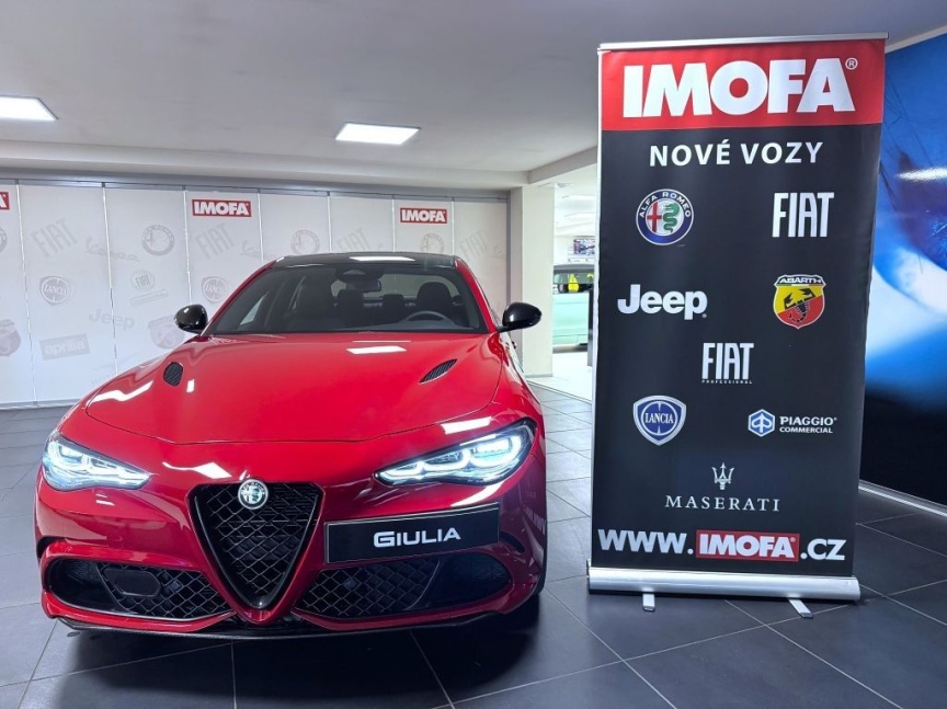 Alfa Romeo Giulia 2.9 V6 BiTurbo 520k QV Carbon Edition III *956*