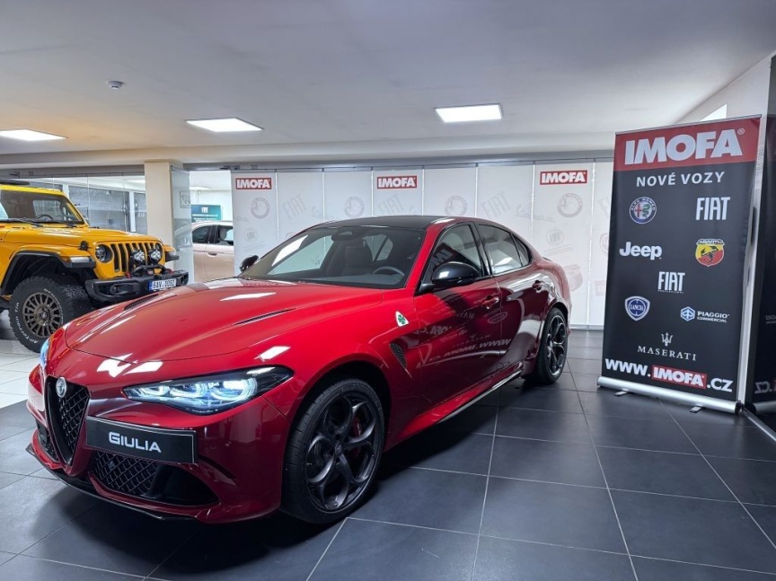Alfa Romeo Giulia 2.9 V6 BiTurbo 520k QV Carbon Edition III *956*