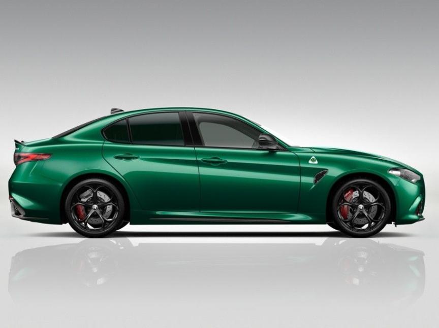 Alfa Romeo Giulia 2.9 V6 BiTurbo 520k QV Carbon Edition *o964*