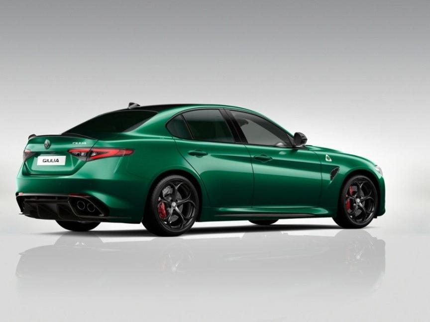 Alfa Romeo Giulia 2.9 V6 BiTurbo 520k QV Carbon Edition *o964*