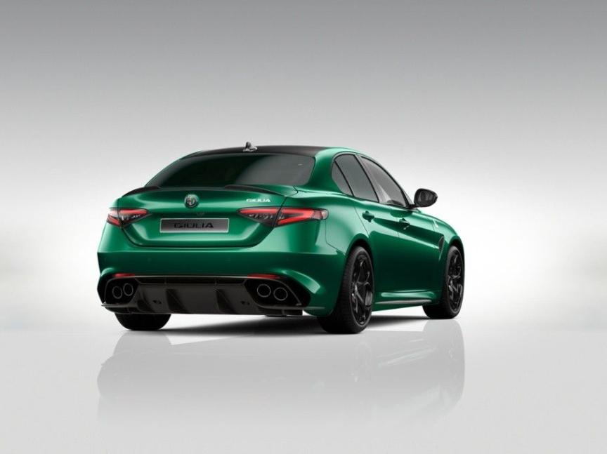 Alfa Romeo Giulia 2.9 V6 BiTurbo 520k QV Carbon Edition *o964*